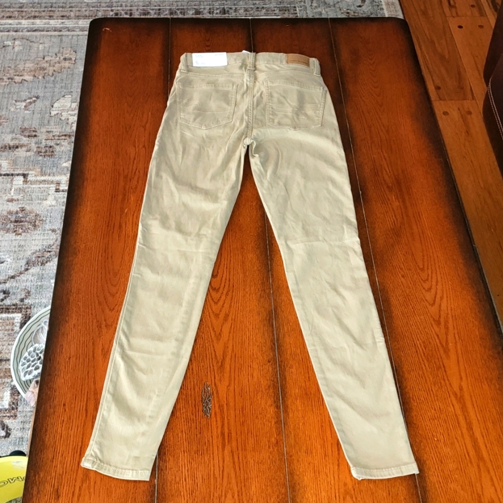NWT American Eagle khaki hi-rise jeggings